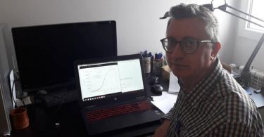 El catedrático José Enrique Amaro desarrolla un modelo que predice las muertes en España por COVID-19